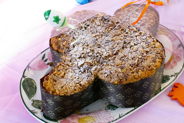 Domenica 4 aprile 2021 festeggiamo la Santa Pasqua